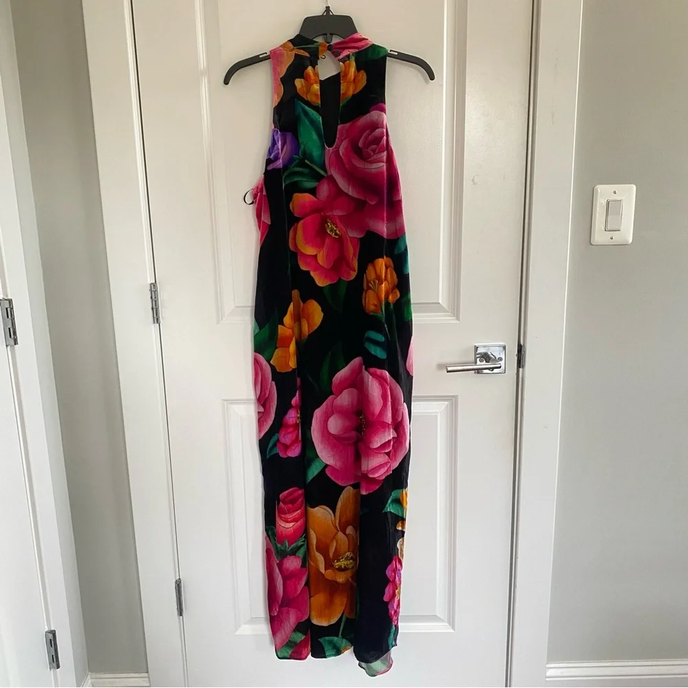FARM Rio Black Midi Dress with Bold Floral Print NWT - Picture 4 of 6